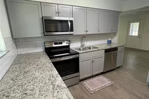 2704 Bolivar St, Denton, TX 76201 - Photo 5