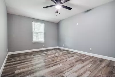 4111 Robert L Parish Sr Avenue, Dallas, TX 75210 - Photo 3