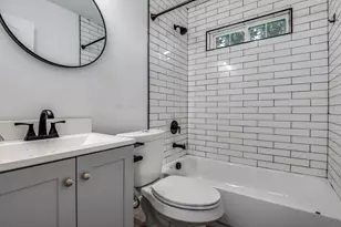 4111 Robert L Parish Sr. Ave, Dallas, TX 75210 - Photo 11