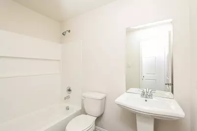 1720 E 10th Avenue, Corsicana, TX 75110 - Photo 17