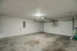 101 Elk Cv, Stephenville, TX 76401 - Photo 35