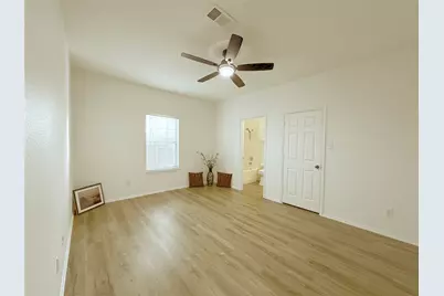 1145 College Street, Grand Prairie, TX 75050 - Photo 9