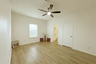 1145 College St, Grand Prairie, TX 75050 - Photo 9