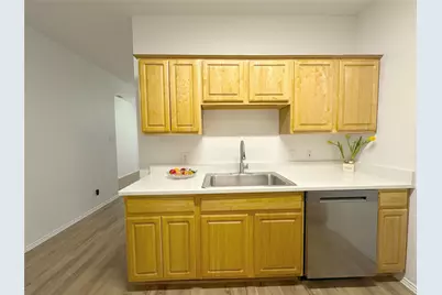 1145 College Street, Grand Prairie, TX 75050 - Photo 7