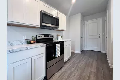 346 Azalea Trail, Granbury, TX 76048 - Photo 3