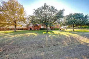 126 Hunters Glen Dr, Waxahachie, TX 75167 - Photo 3