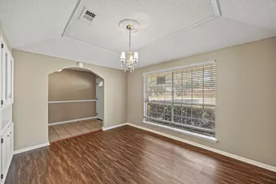 7258 Brentwood Stair Road, Fort Worth, TX 76112 - Photo 3