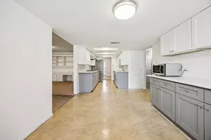 816 Donna Dr, Hurst, TX 76053 - Photo 11