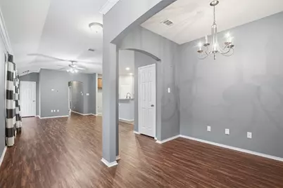 1425 Ravenwood Drive, Mansfield, TX 76063 - Photo 9