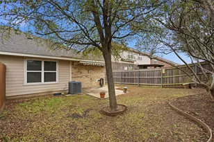 1425 Ravenwood Dr, Mansfield, TX 76063 - Photo 39