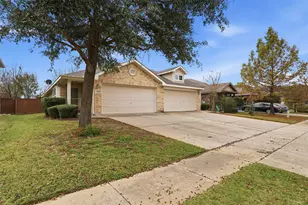 1425 Ravenwood Dr, Mansfield, TX 76063 - Photo 3