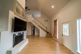 954 Lloyd's Rd, Little Elm, TX 75068 - Photo 11