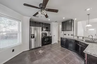 7801 Ivy Lane, Rowlett, TX 75089 - Photo 5