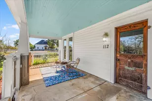 112 S Evans St, Boyd, TX 76023 - Photo 5