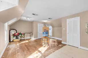 112 S Evans St, Boyd, TX 76023 - Photo 23