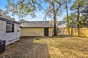 2513 Carnation Ave, Fort Worth, TX 76111 - Photo 29