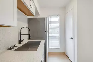 4664 Matilda St, Dallas, TX 75206 - Photo 9