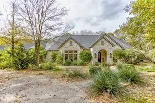 122 Forest Creek Cir, Weatherford, TX 76088 - Photo 1
