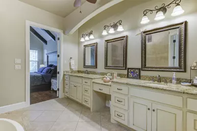 122 Forest Creek Circle, Weatherford, TX 76088 - Photo 17