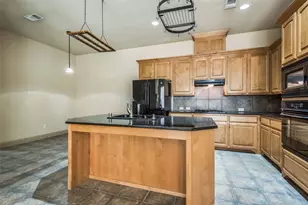 6781 Camino Rio, Irving, TX 75039 - Photo 13