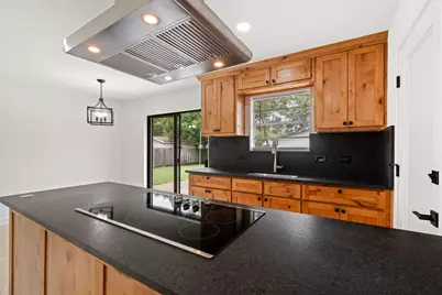 103 N Summit Street, Red Oak, TX 75154 - Photo 1