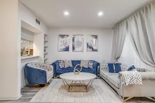 2117 Park Willow Ln, Arlington, TX 76011 - Photo 3