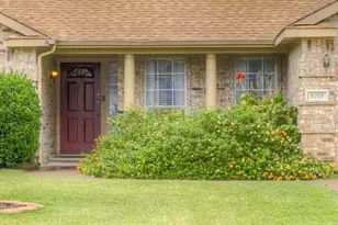 9209 Ivy Way Ct, Fort Worth, TX 76118 - Photo 3