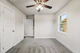 5629 Maceo Ln, Fort Worth, TX 76112 - Photo 13