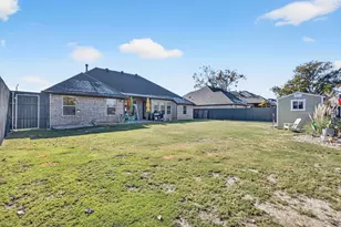 1019 Anna Cir, Granbury, TX 76048 - Photo 37