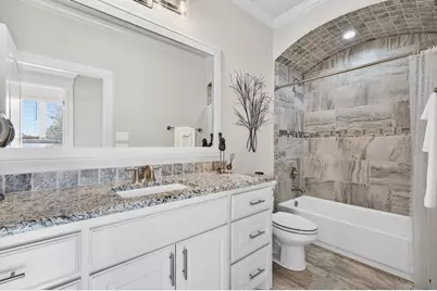 1019 Anna Circle, Granbury, TX 76048 - Photo 5