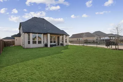 1812 McDougall Creek, Van Alstyne, TX 75495 - Photo 31