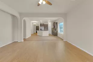 659 Owen Trail, Grand Prairie, TX 75051 - Photo 9