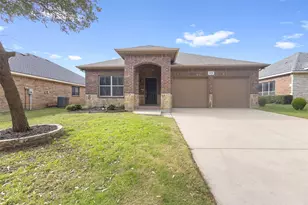 659 Owen Trail, Grand Prairie, TX 75051 - Photo 1