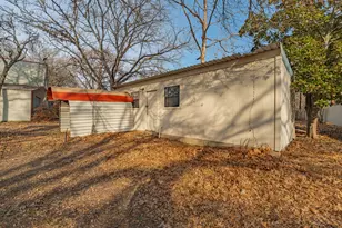 2917 Water Wood Ct, Granbury, TX 76048 - Photo 33