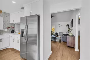 3808 Duck Creek Dr, Garland, TX 75043 - Photo 5