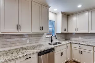 1024 W Apache Trail, Granbury, TX 76048 - Photo 5