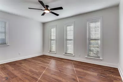 1024 W Apache Trail, Granbury, TX 76048 - Photo 17