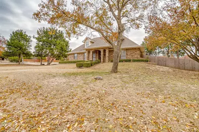 1918 Woodland Hills Lane, Weatherford, TX 76087 - Photo 3