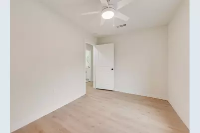 3414 Vilbig Road, Dallas, TX 75212 - Photo 17