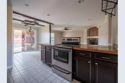 5525 Rearn Drive, The Colony, TX 75056 - Photo 7