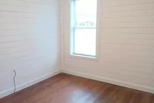 1309 S 5th St, Bonham, TX 75418 - Photo 5