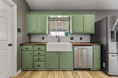 180 Quail Run Drive, Woodway, TX 76712 - Photo 15