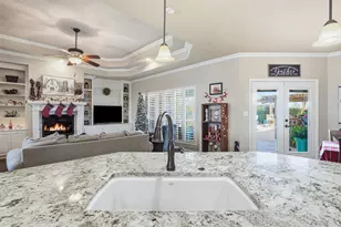 2219 Nottaway Dr, Cleburne, TX 76033 - Photo 13