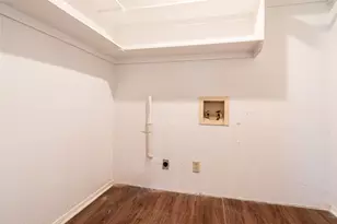 2015 Wood Ct, Granbury, TX 76048 - Photo 25