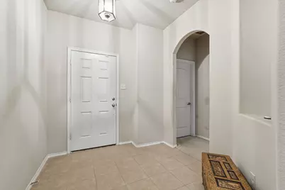 217 Villanova Drive, Van Alstyne, TX 75495 - Photo 5