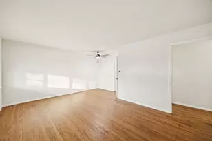 10042 Brockbank Dr, Dallas, TX 75229 - Photo 3