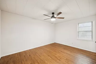 10042 Brockbank Drive, Dallas, TX 75229 - Photo 17