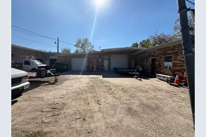11512 S Blossom Circle, Balch Springs, TX 75180 - Photo 1