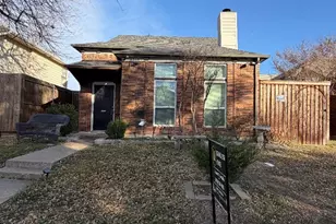 4216 Phoenix Dr, Carrollton, TX 75010 - Photo 1