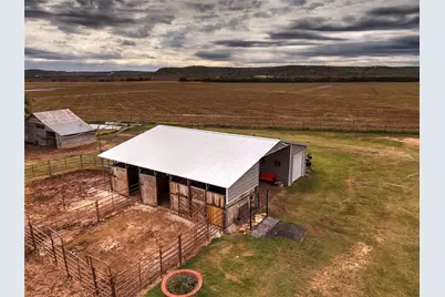 2579 State Highway 6, Valley Mills, TX 76689 - Photo 9